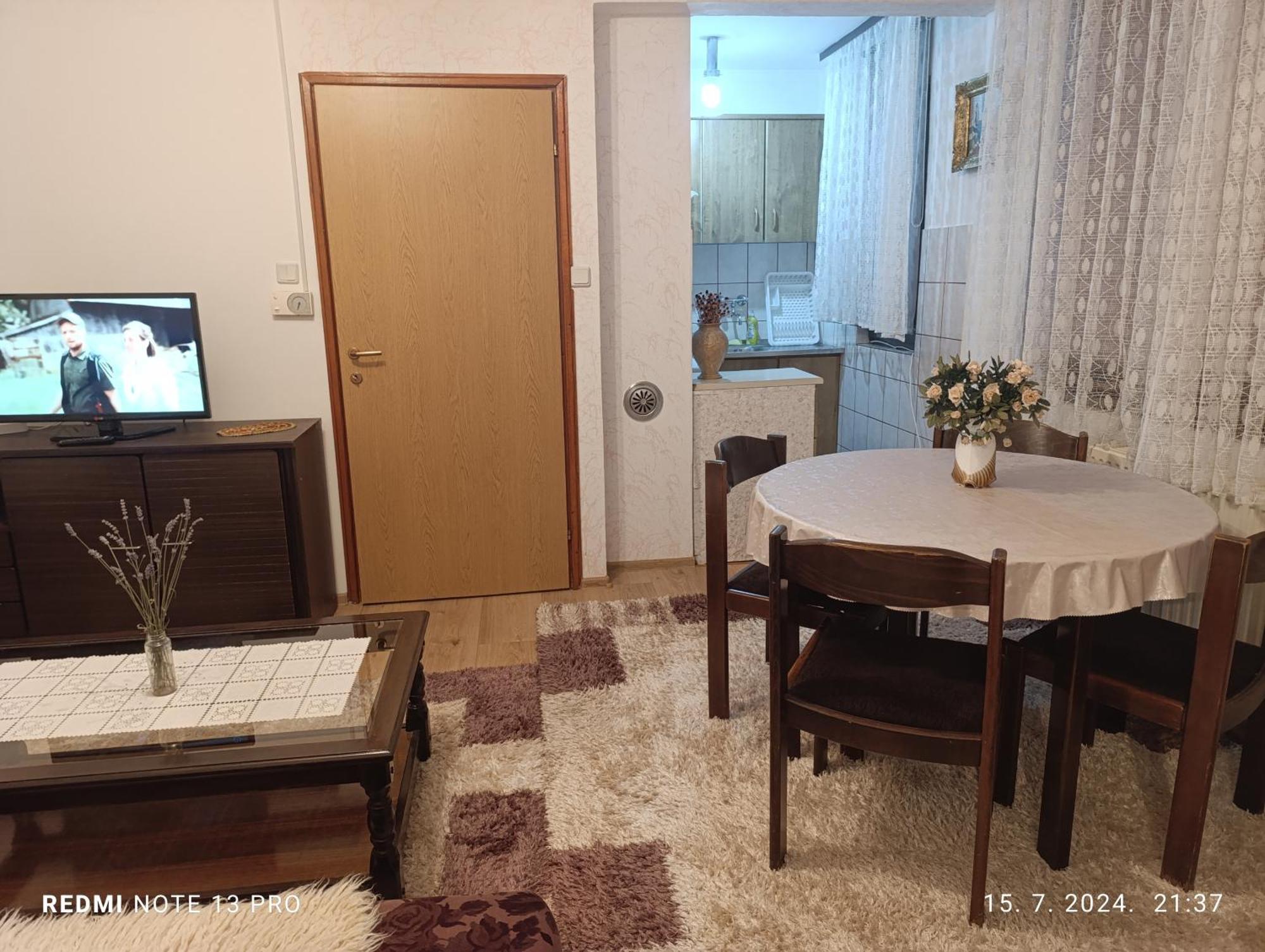 Apartment Safir - Free Parking SJJ Exteriör bild